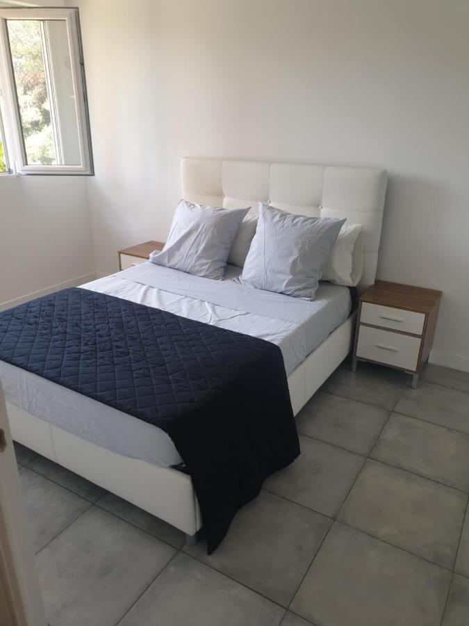 Appartements Renove 2023 Proche Aeroport 5Min, Gare Sncf 2 Min, Tramway Au Pied De L'Immeuble , Parking Possible, Renovated Apartments 2023 Near The Airport 5 Min, Train Station 2 Min, Tram Next To The Building 1 Min, Parking Possible نيس المظهر الخارجي الصورة
