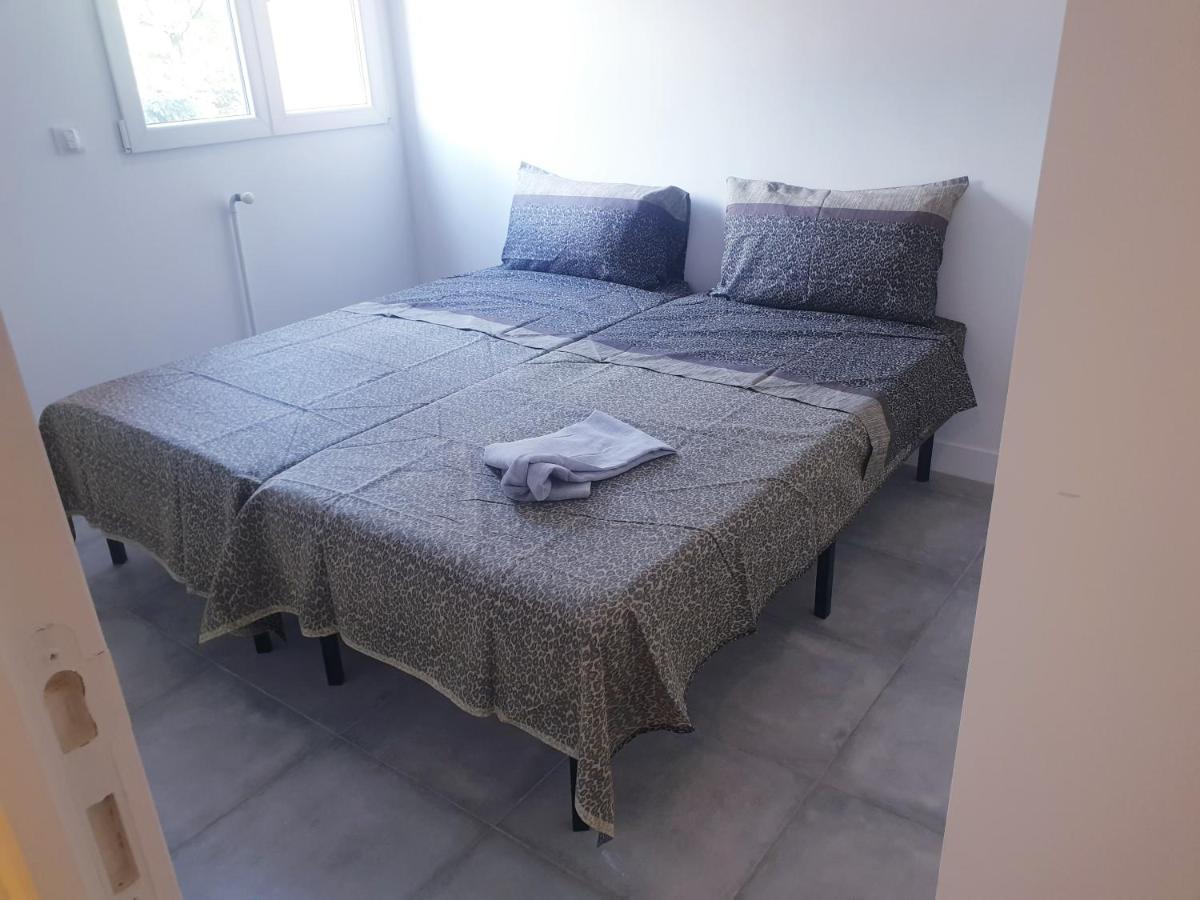 Appartements Renove 2023 Proche Aeroport 5Min, Gare Sncf 2 Min, Tramway Au Pied De L'Immeuble , Parking Possible, Renovated Apartments 2023 Near The Airport 5 Min, Train Station 2 Min, Tram Next To The Building 1 Min, Parking Possible نيس المظهر الخارجي الصورة