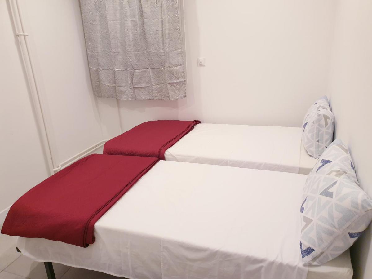 Appartements Renove 2023 Proche Aeroport 5Min, Gare Sncf 2 Min, Tramway Au Pied De L'Immeuble , Parking Possible, Renovated Apartments 2023 Near The Airport 5 Min, Train Station 2 Min, Tram Next To The Building 1 Min, Parking Possible نيس المظهر الخارجي الصورة